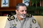  فرمانده کل ارتش از دانشگاه شهید ستاری بازدید کرد 