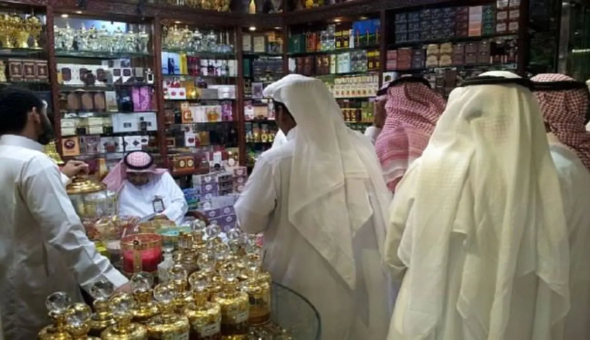 درآمد حج و عمره با فروش نفت برابر است