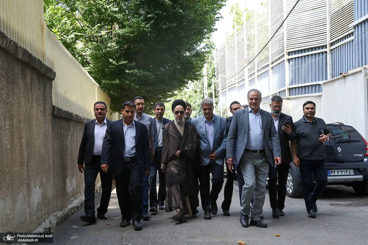 تصاویر جدید از محمد خاتمی قبل از رأی دادن در انتخابات