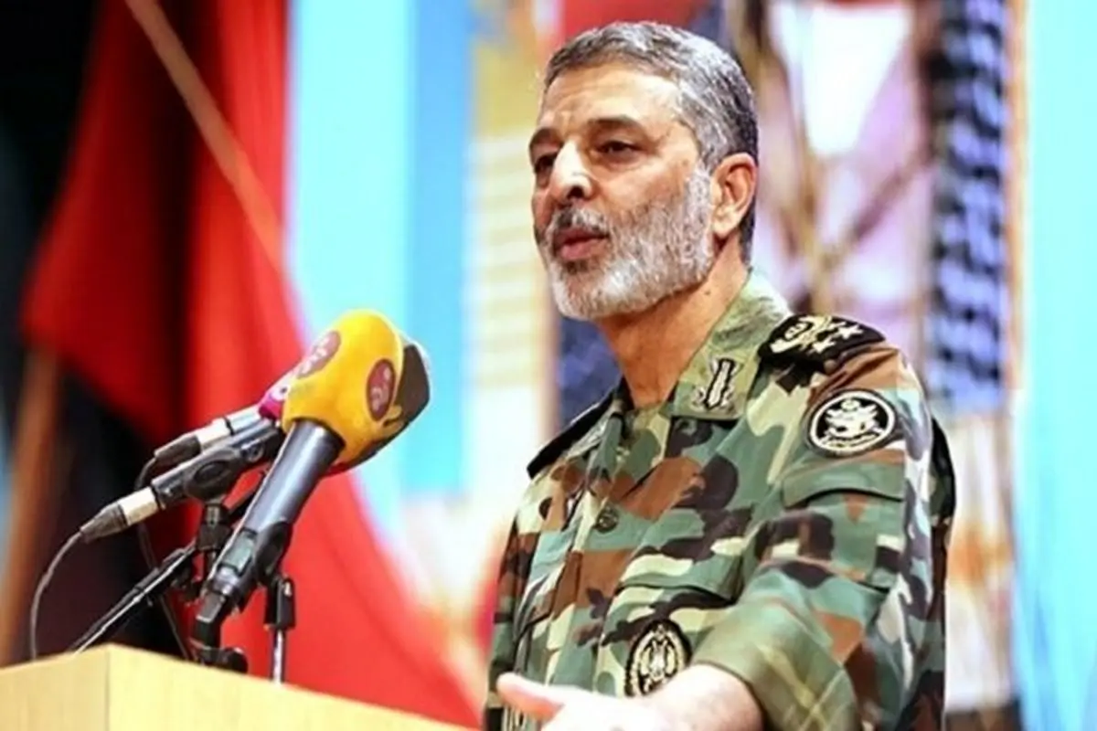 دیدار پیشکسوتان ارتش با سرلشکر موسوی