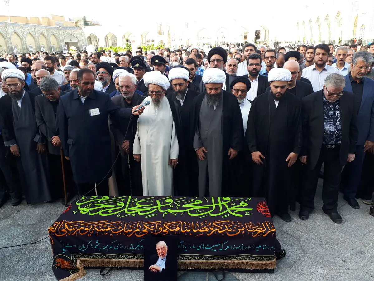 مهدوی دامغانی در حرم امام رضا(ع) به خاک سپرده شد