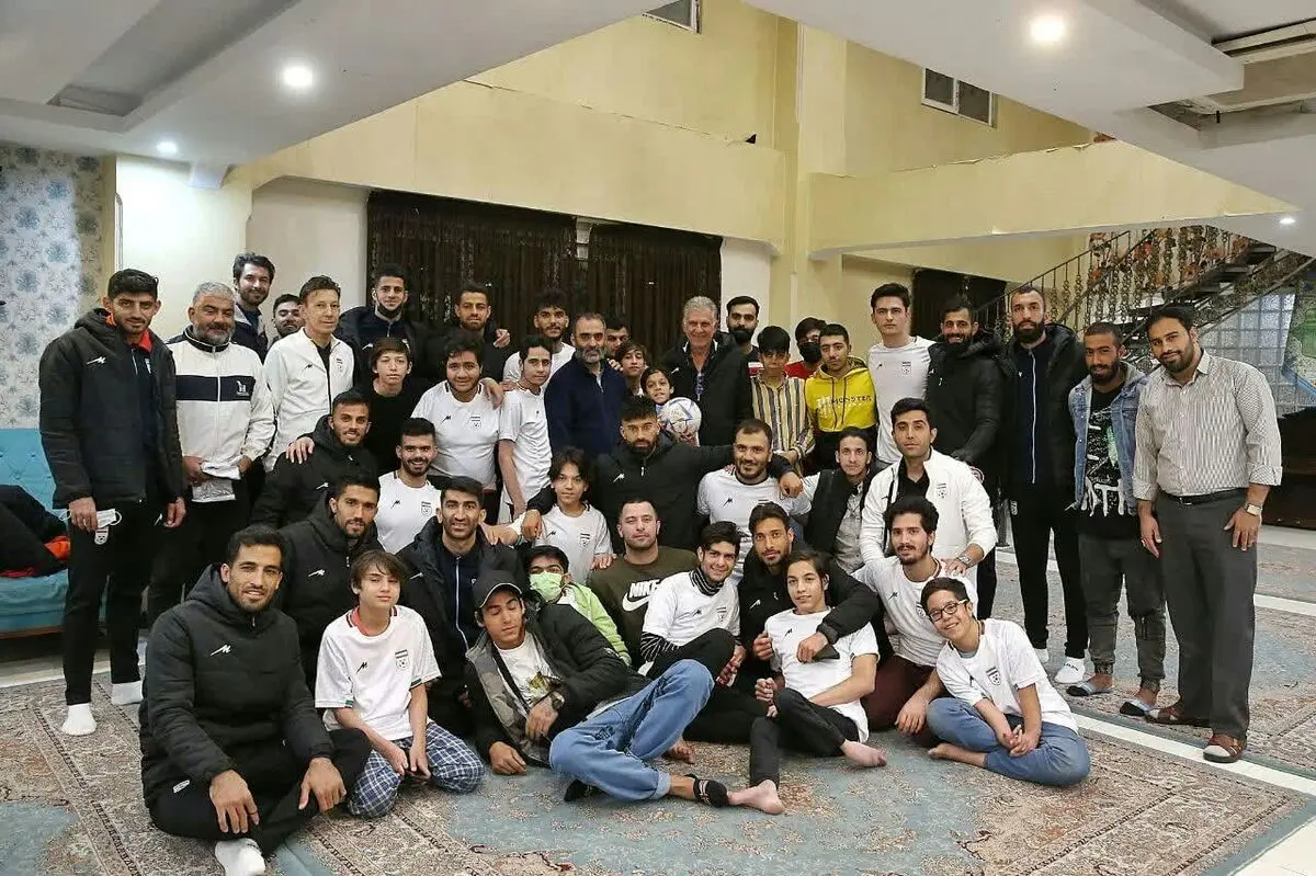 حضور سرزده کی‌روش و بازیکنان تیم ملی در یک مکان ویژه
