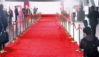 
حذف فرش قرمز از جشنواره فیلم فجر
