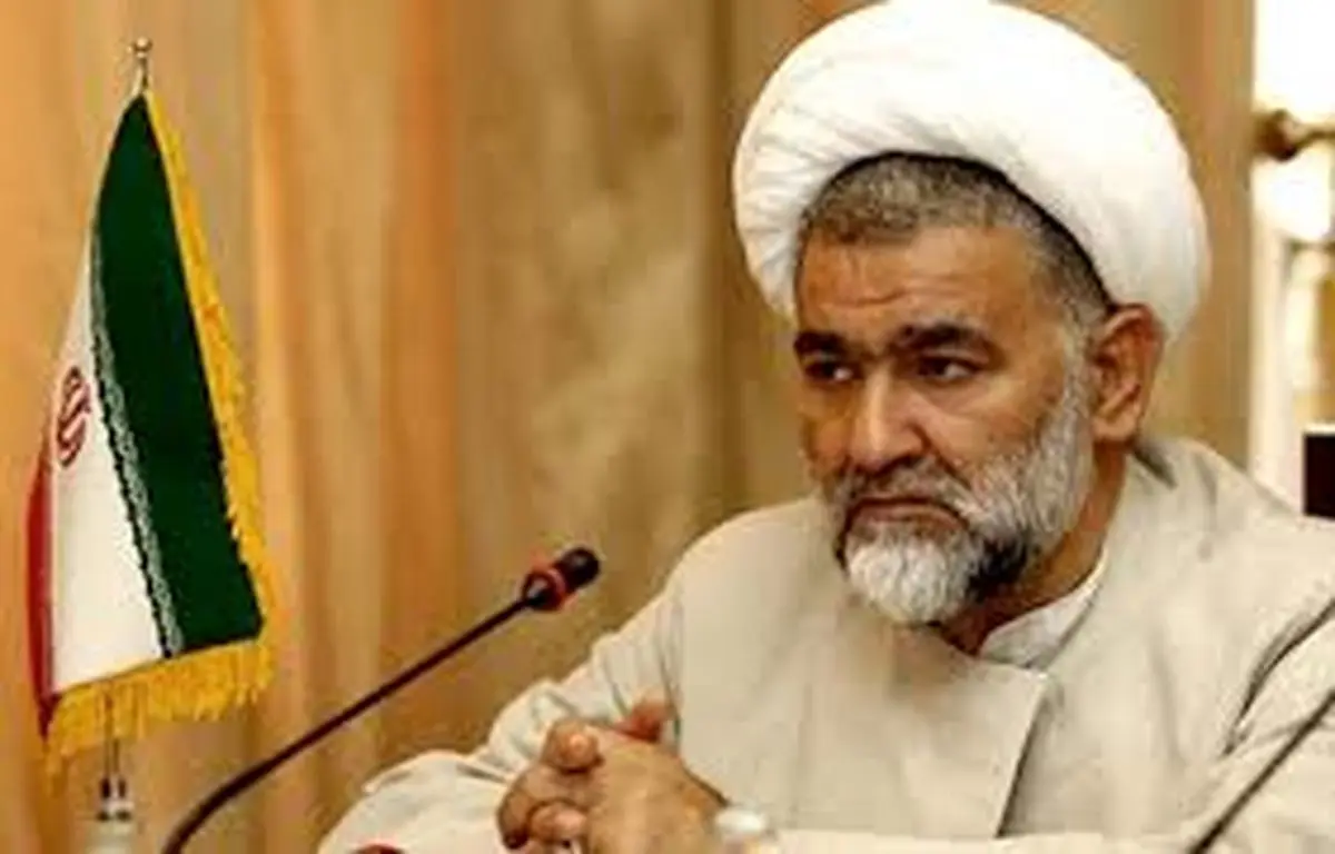روحانی و ظریف می دانند که عزت پاسپورت ایرانی نه تنها حفظ نشده بلکه دشمن جری تر شد