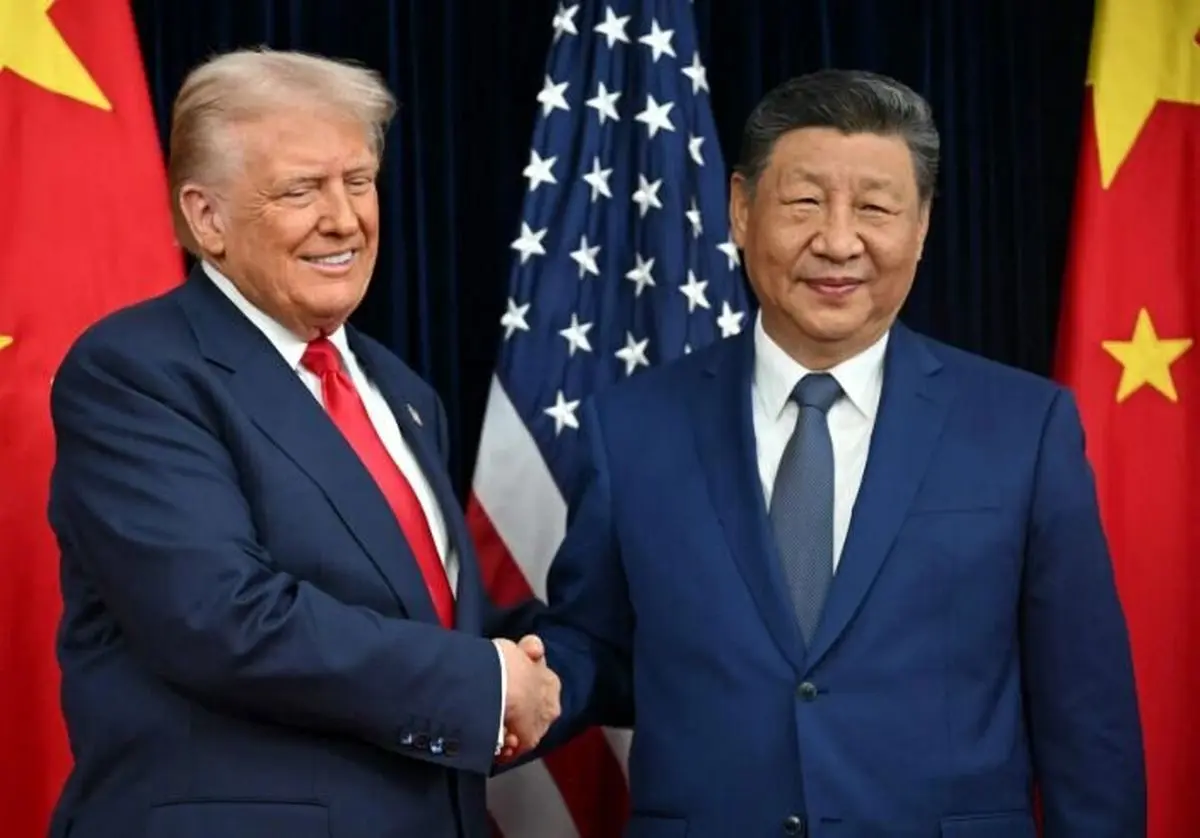 طرز نشستن ترامپ در برابر رئیس جمهور چین