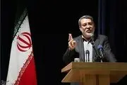 ما ساحت کمیته امداد را از واردات غیرقانونی خودرو پاک می‌دانیم