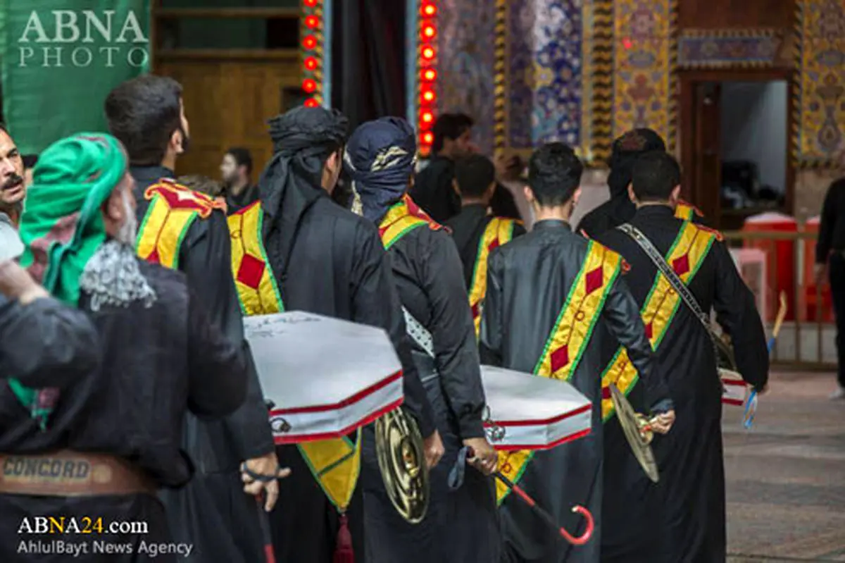 آداب مداحی اهلبیت (ع) از دیدگاه رهبر انقلاب
